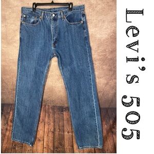 Levi’s 505 Regular Fit Men’s Jeans-Medium Stonewash-Size  38 x 34-EUC